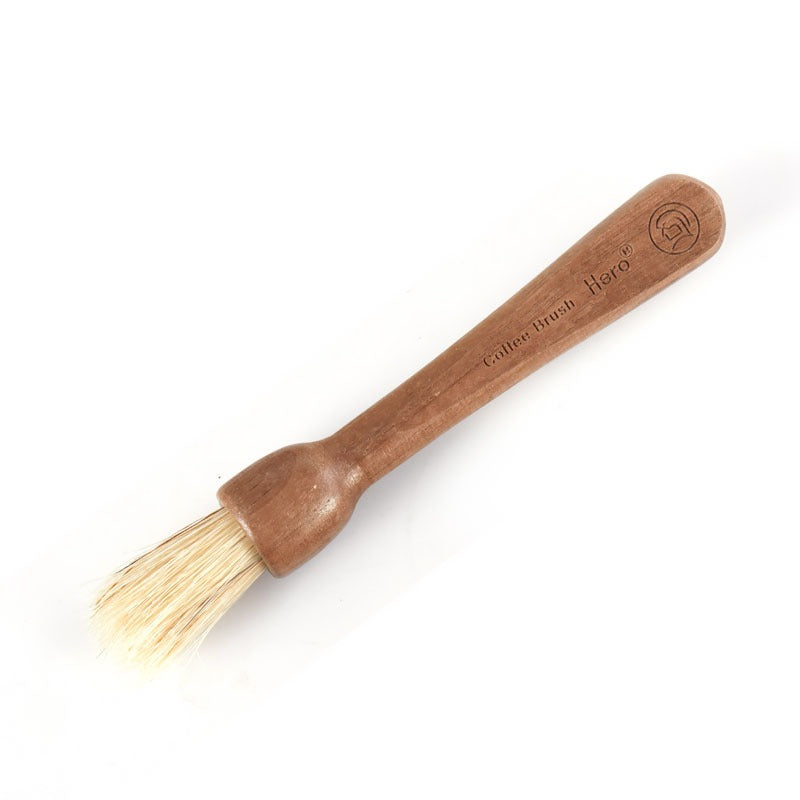 Brush: Walnut